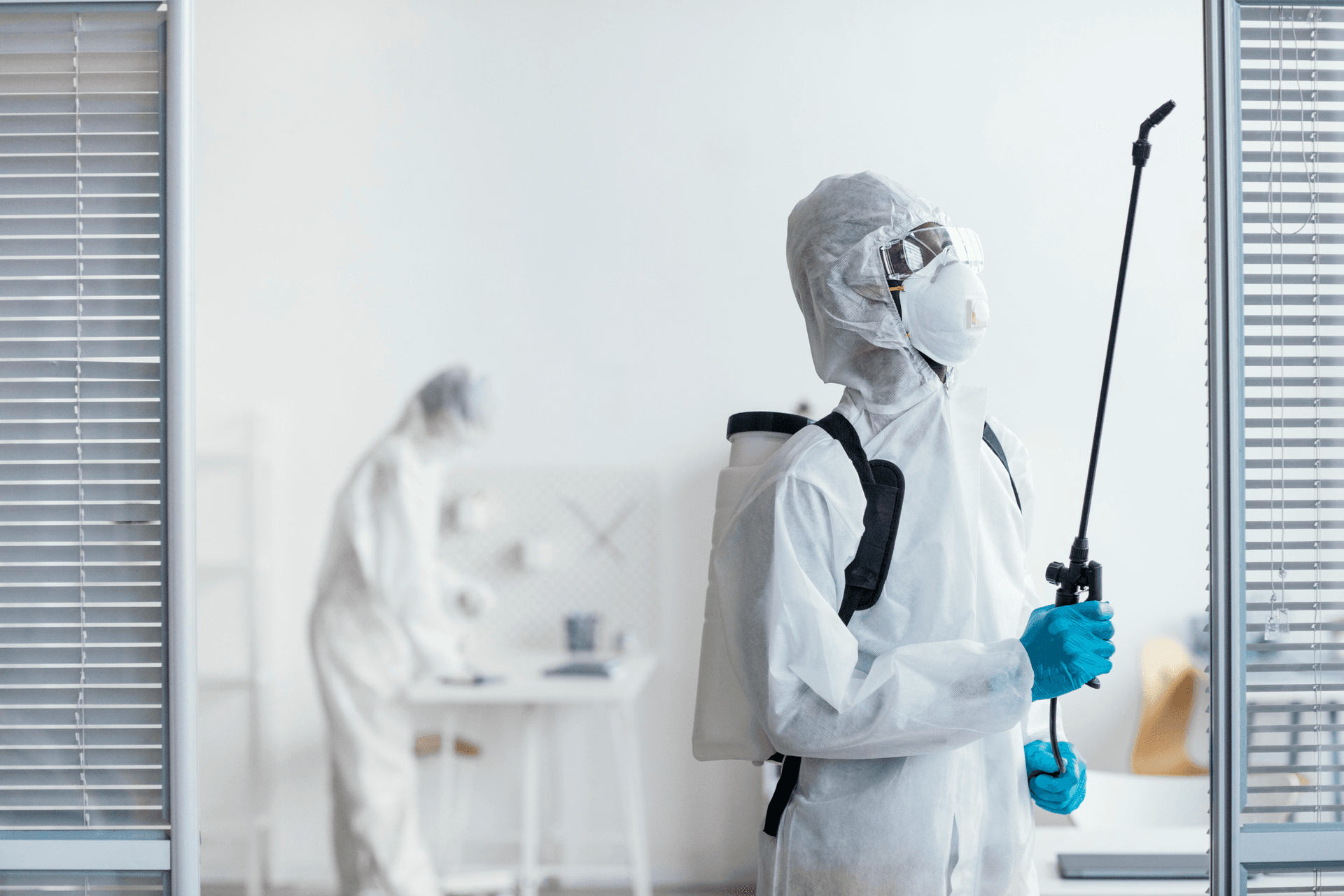 A team of professional commercial cleaning services using innovative cleaning techniques and technologies for businesses in Toronto